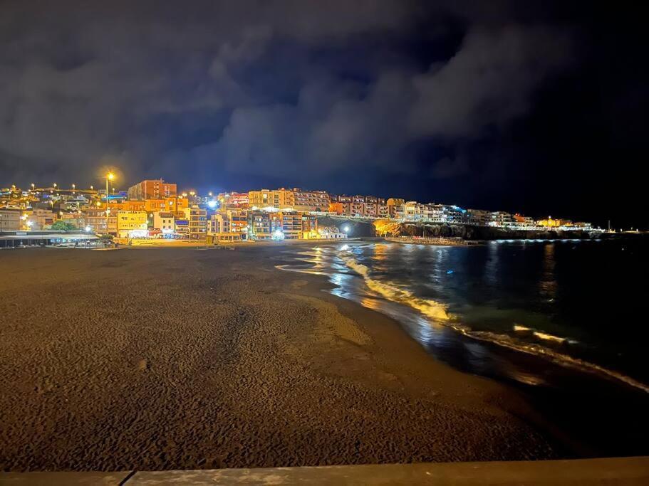 Pieds Dans L'Eau - Vue Sur Mer - Playa De Melenara Eksteriør billede